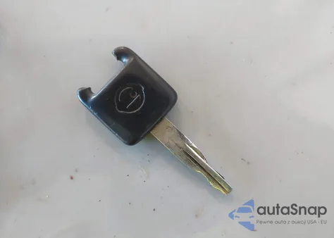 2007 Nissan Versa 1.8S from USA, damaged, VIN 3N1BC13E57L376898